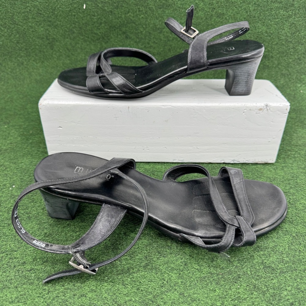 Munro American Black Leather Ankle Strap Heeled Sandals Women's Size 10M